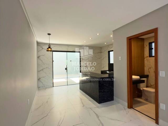 Casa para Comprar em Piúma - 4