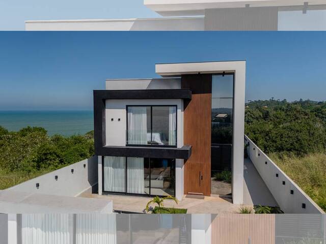 #619 - Casa para Comprar em Anchieta - ES - 2