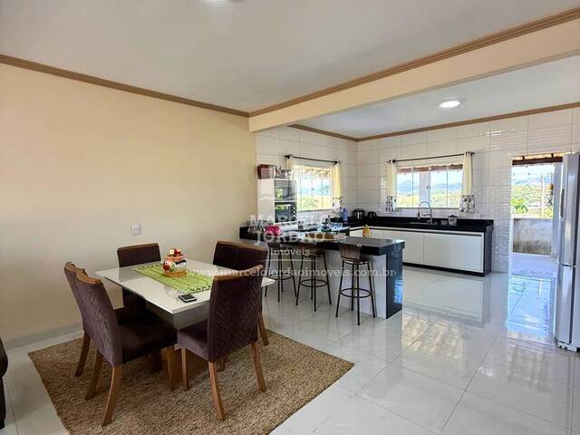 #537 - Casa para Comprar em Anchieta - ES - 2