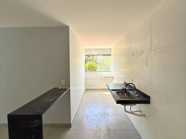 #620 - Apartamento para Comprar em Anchieta - ES - 2